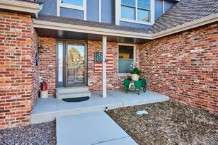 7640 S Brentwood St, Littleton, CO 80128 - Photo 2