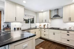 7640 S Brentwood St, Littleton, CO 80128 - Photo 8