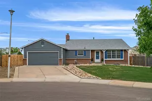4346 S Ceylon Way, Aurora, CO 80015 - Photo 2