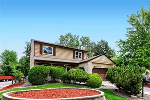 490 S Kingston Cir, Aurora, CO 80012 - Photo 2