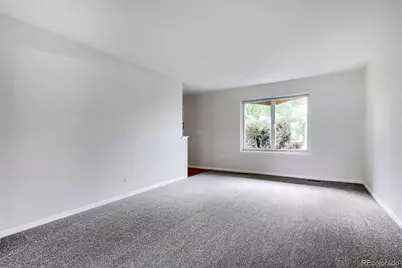 490 S Kingston Circle, Aurora, CO 80012 - Photo 4