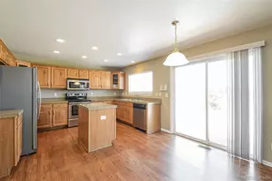 1148 S Duquesne Cir, Aurora, CO 80018 - Photo 2