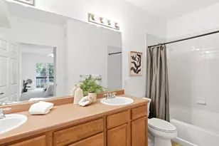 8105 E 11th Ave, Denver, CO 80220 - Photo 24