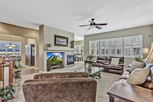 344 N de Gaulle Ct, Aurora, CO 80018 - Photo 10