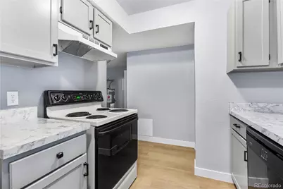 14602 E 2nd Avenue #204C, Aurora, CO 80011 - Photo 10