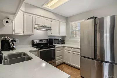 8259 S Fillmore Circle, Centennial, CO 80122 - Photo 10