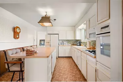 398 Uvalda Street, Aurora, CO 80011 - Photo 18