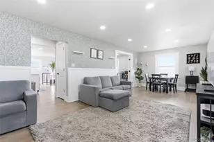 5611 S Cedar St, Littleton, CO 80120 - Photo 2