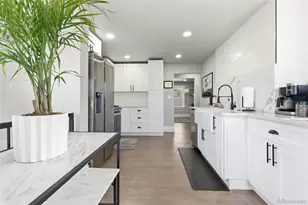 5611 S Cedar St, Littleton, CO 80120 - Photo 12