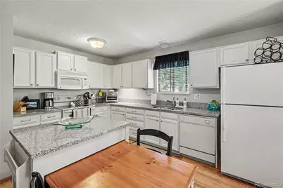 717 Shipman Mountain Court, Windsor, CO 80550 - Photo 8