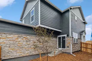 708 N Ukraine St, Aurora, CO 80018 - Photo 2