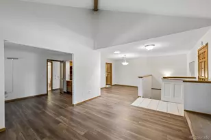 3007 E Long Cir S, Littleton, CO 80122 - Photo 6