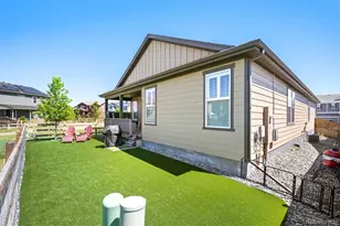 27571 E 7th Dr, Aurora, CO 80018 - Photo 30