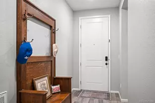 27571 E 7th Dr, Aurora, CO 80018 - Photo 8