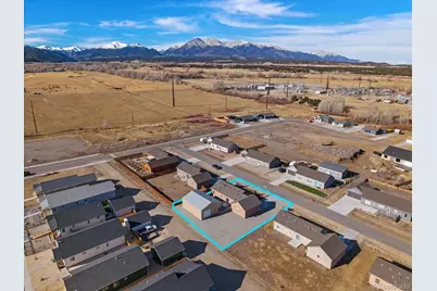 655 Quarry Station, Poncha Springs, CO 81242 - Photo 2