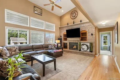 5606 S Helena Court, Centennial, CO 80015 - Photo 6