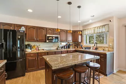 5606 S Helena Court, Centennial, CO 80015 - Photo 10