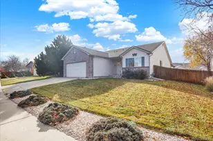 618 Box Elder Creek Dr, Brighton, CO 80601 - Photo 2