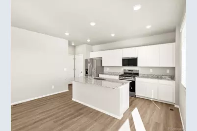 12094 E 101st Avenue, Commerce City, CO 80022 - Photo 8