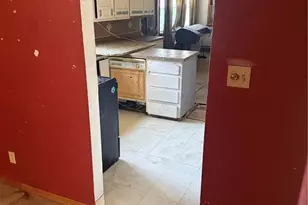 335 E 11th St, Loveland, CO 80537 - Photo 22