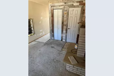 335 E 11th Street, Loveland, CO 80537 - Photo 14