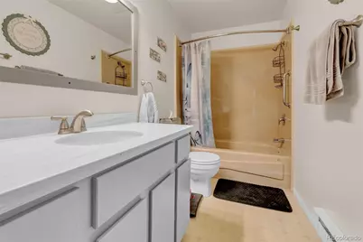 17835 E Kansas Place, Aurora, CO 80017 - Photo 10