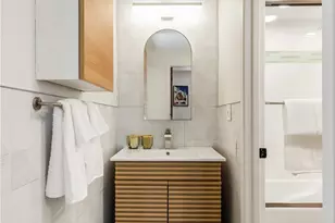 2 Adams St, Denver, CO 80206 - Photo 6