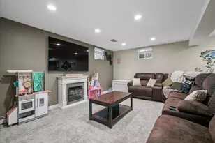 2717 S Upham St, Lakewood, CO 80227 - Photo 22
