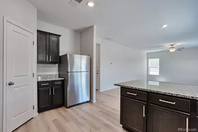 359 Maple Street, Bennett, CO 80102 - Photo 6