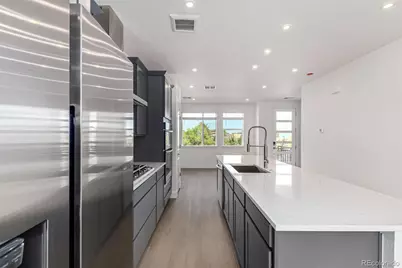 39 Ascent Trail, Englewood, CO 80112 - Photo 4