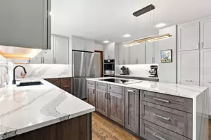 7943 W Friend Dr, Littleton, CO 80128 - Photo 4