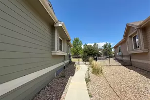 26004 E Elmhurst Pl, Aurora, CO 80016 - Photo 8