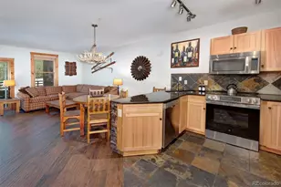 100 Dercum Square, Keystone, CO 80435 - Photo 8