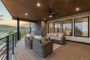 8103 Raphael Ln, Littleton, CO 80125 - Photo 4