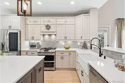 7141 S Elk Court, Aurora, CO 80016 - Photo 10