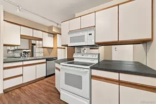 790 N Washington St, Denver, CO 80203 - Photo 16