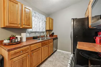 2045 Grosbear Lane, Colorado Springs, CO 80916 - Photo 8