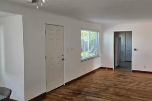 1741 Macon St, Aurora, CO 80010 - Photo 4