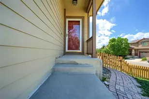 10639 Cherrybrook Cir, Highlands Ranch, CO 80126 - Photo 4