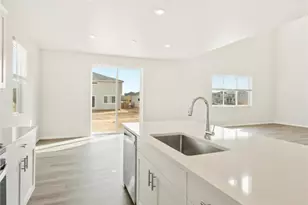 8898 Salida St, Commerce City, CO 80022 - Photo 6