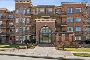2700 E Cherry Creek S Dr, Denver, CO 80209 - Photo 20
