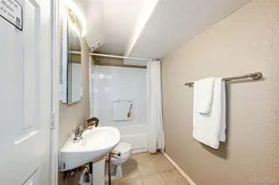 18538 E Whitaker Cir, Aurora, CO 80015 - Photo 20