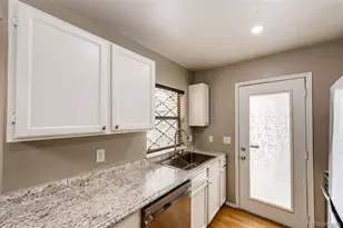 18538 E Whitaker Cir, Aurora, CO 80015 - Photo 14