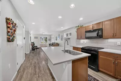 5843 Boston Street, Denver, CO 80238 - Photo 10