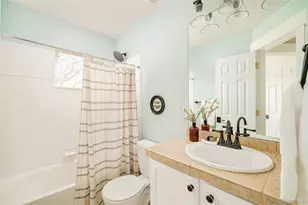 8206 E 28th Dr, Denver, CO 80238 - Photo 32