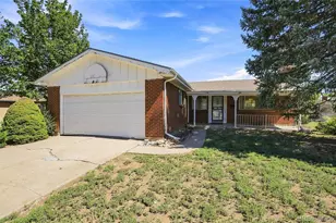 204 Tucson St, Aurora, CO 80011 - Photo 2