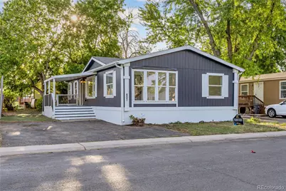 807 Robin Cove, Lafayette, CO 80026 - Photo 2