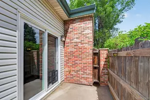 878 S Kalispell Cir, Aurora, CO 80017 - Photo 22