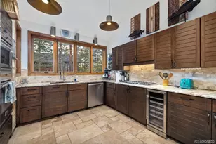 82 Lenawee Ln, Dillon, CO 80435 - Photo 2