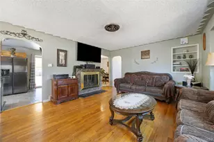 8671 Richard Rd, Denver, CO 80229 - Photo 4